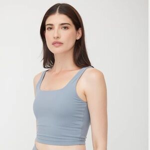 Kit and Ace Corsica Clean Seam Crop Tank Size Small